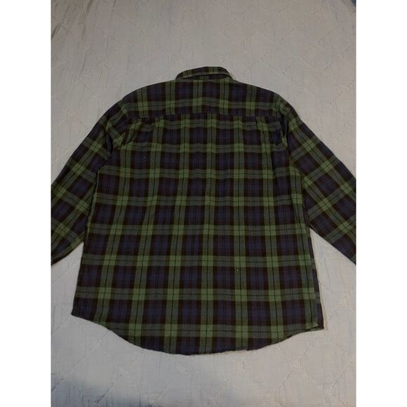 The American Outdoorsman Men’s Plaid Flannel Shirt Large - Picture 4 of 4